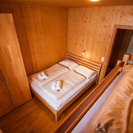 Monarchia Park منتزه العطل 3*