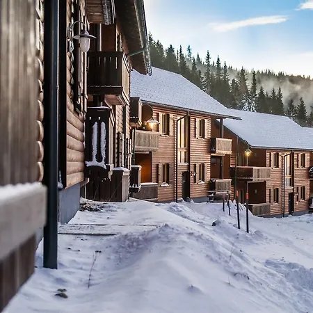 Aldeamento Turístico Monarchia Park