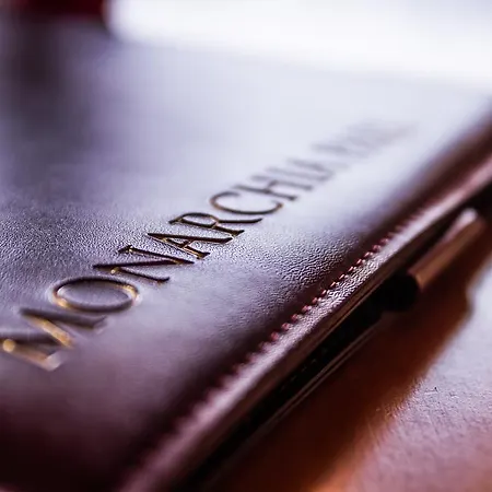 Aldeamento Turístico Monarchia Park 3*