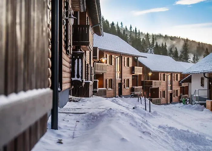 假日公园 Monarchia Park